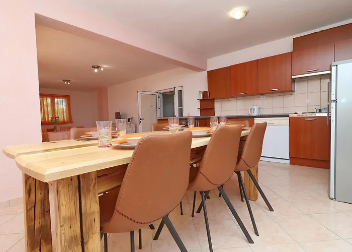 Appartement Michele-three Bedroom With Terrace Mandarin Orebić