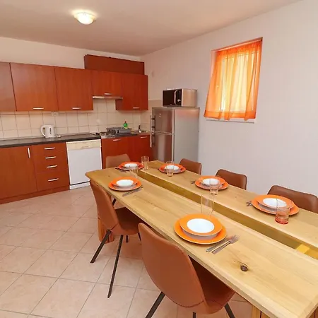 Michele-three Bedroom With Terrace Mandarin *