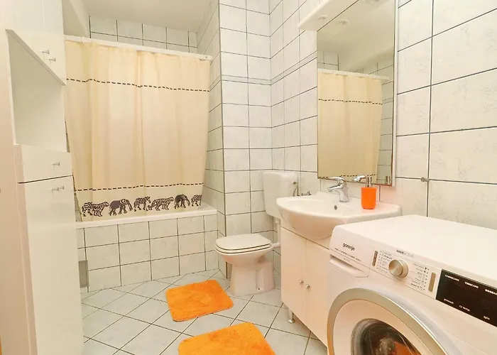 Michele-three Bedroom With Terrace Mandarin Appartamento *